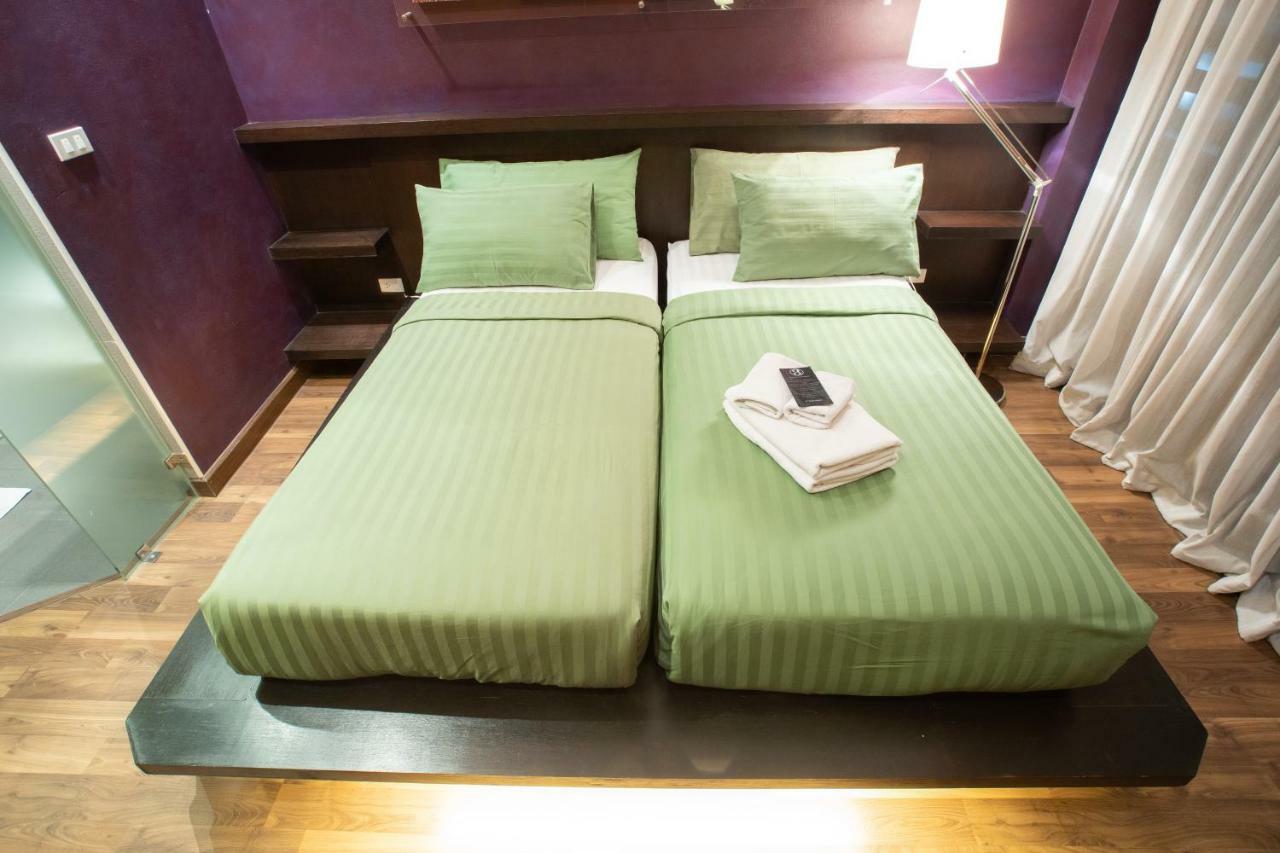 Third Rock Hostel Μπανγκόκ Εξωτερικό φωτογραφία